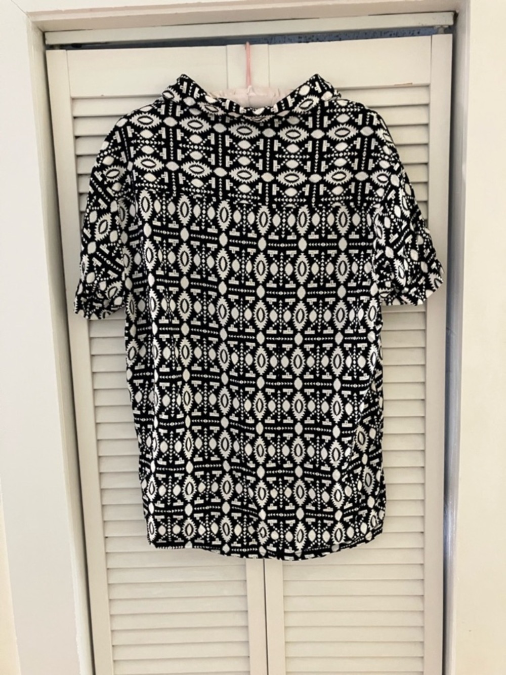Primark Tribal Print Short Sleeve Button Down Summer Lightweight Shirt Medium - Picture 4 of 10